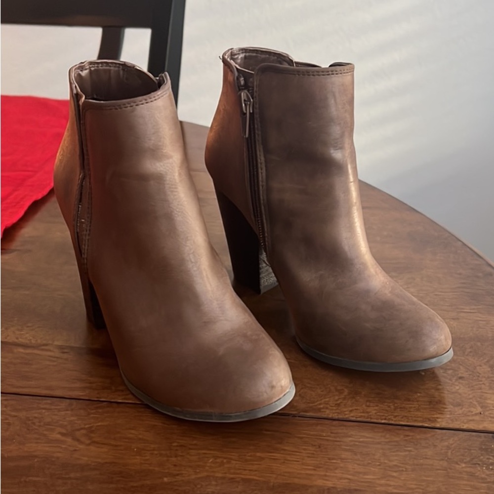 Brown boots